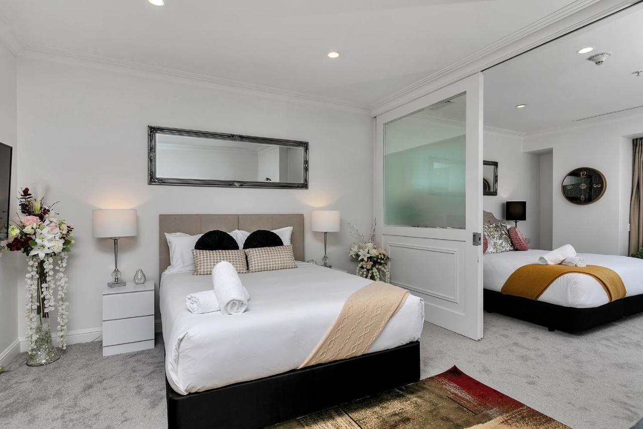Your Family Getaway - Rooftop Spa & Pool! Auckland Dış mekan fotoğraf