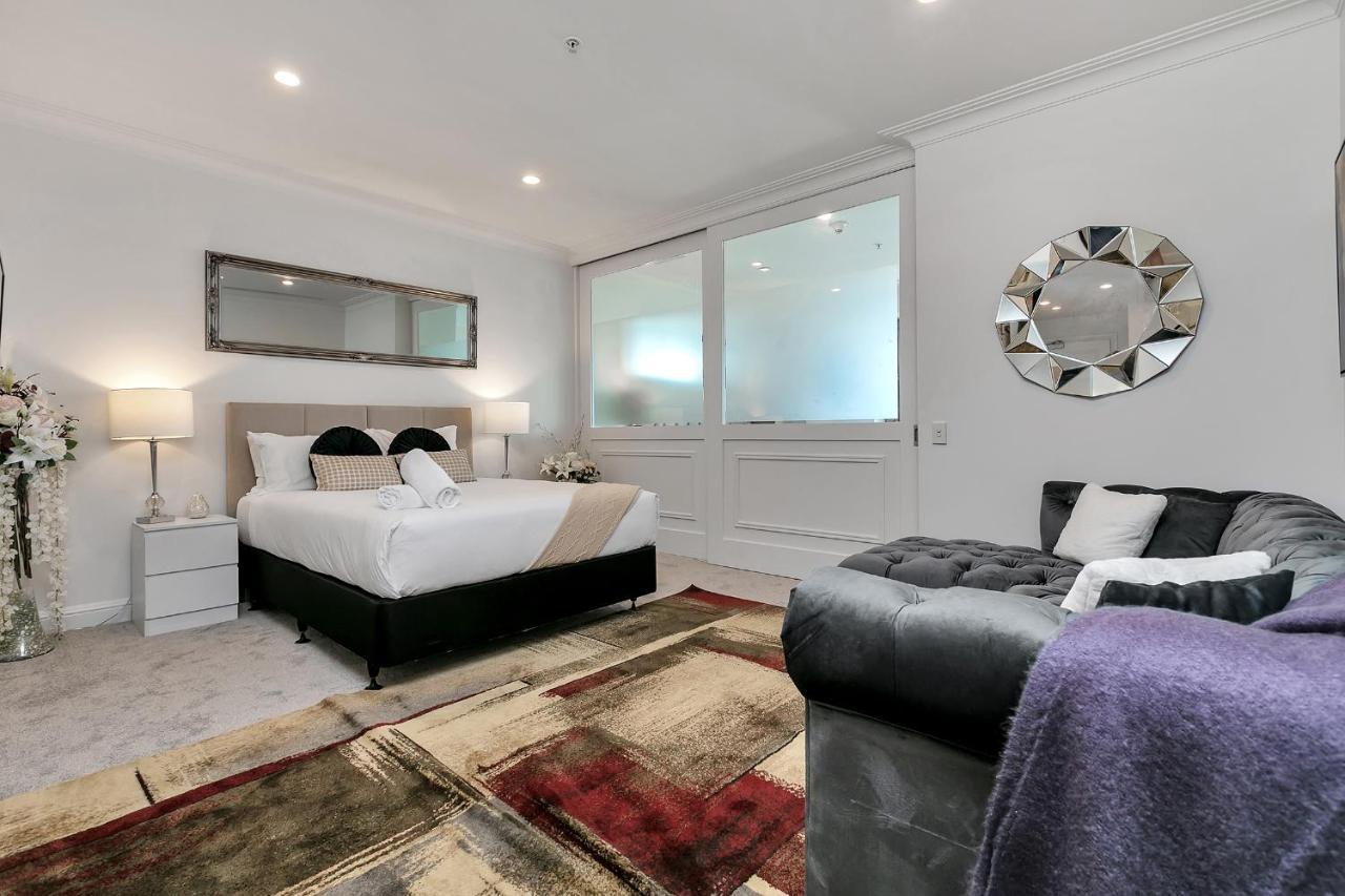 Your Family Getaway - Rooftop Spa & Pool! Auckland Dış mekan fotoğraf
